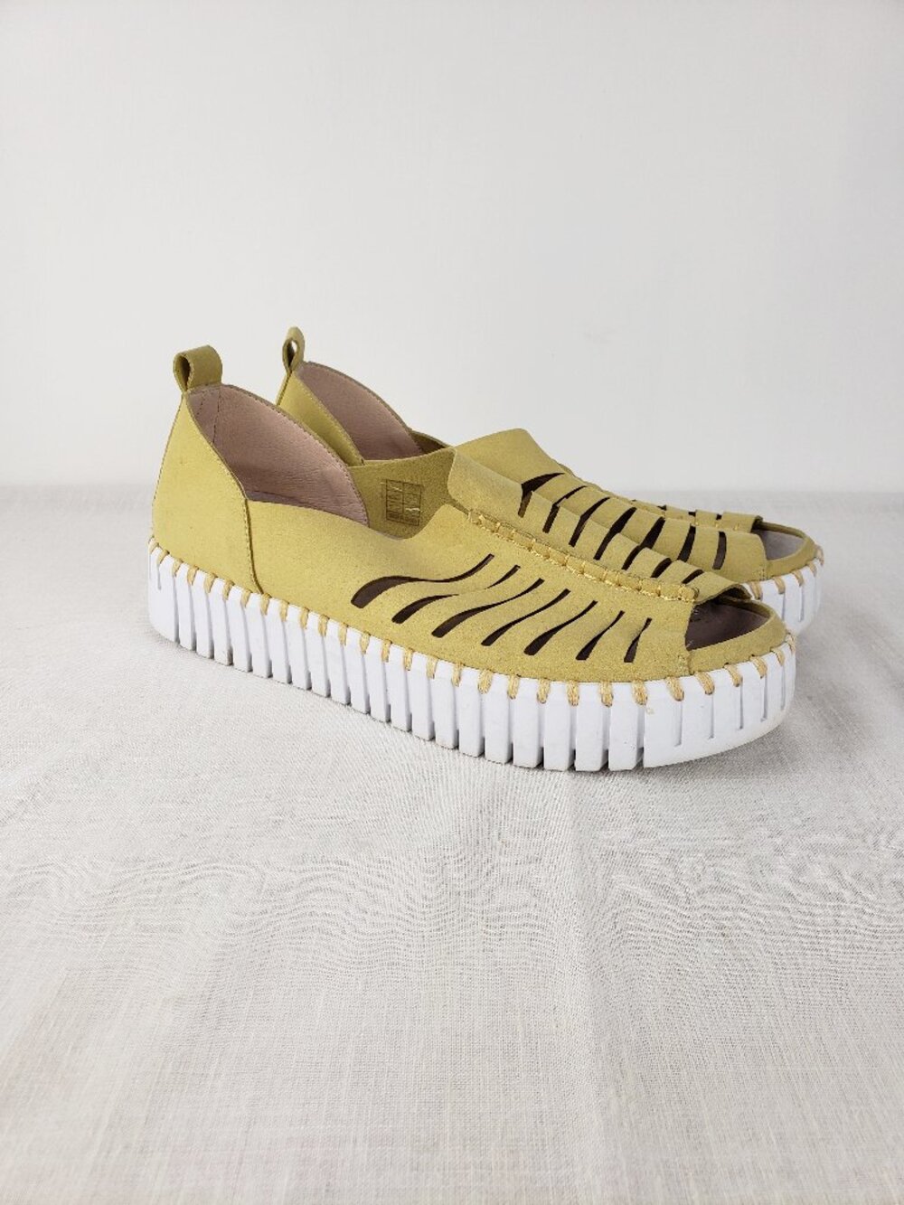Ilse Jacobsen Tulip 9376 Peep Toe Slip On Shoes Yellow Open Toe Womens 40 US 10